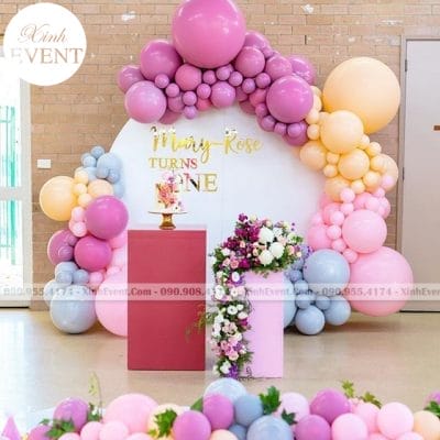 Backdrop trang trí sự kiện sang trọng tại Xinh Event XV059
