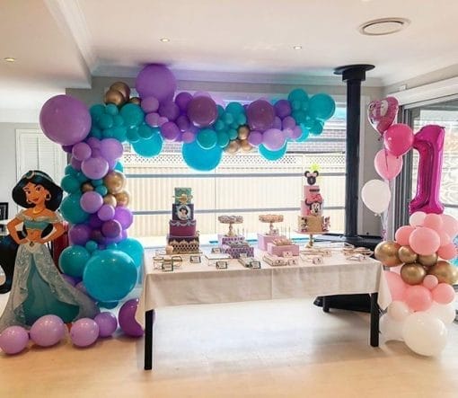 Trang trí bàn sinh nhật theo chủ đề công chúa Jasmine XV060