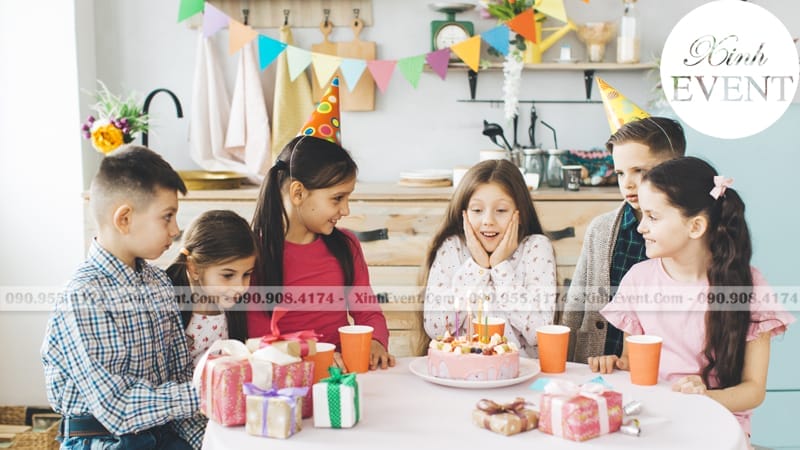 Hướng Dẫn Cách Tổ Chức Sinh Nhật Tạo Sự Bất Ngờ Ở Bất Cứ Đâu