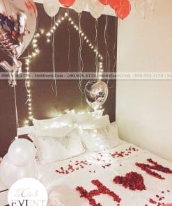 Bóng bay sinh nhật kết hợp bóng bạc và hoa trang trí phòng ngủ XV144