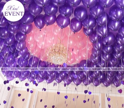 Trang trí trần nhà với bóng bay sinh nhật màu hồng và tím XV156