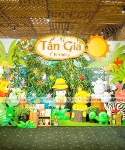 Backdrop sân khấu trang trí thôi nôi chủ đề rừng xanh XV175