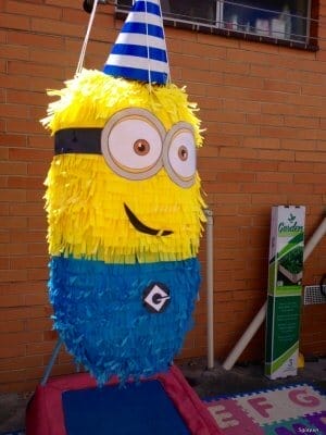 Pinata Minion xinhevent
