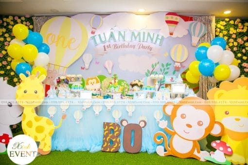 Bàn trang trí tiệc sinh nhật 3D cực đẹp cho bé yêu XV203