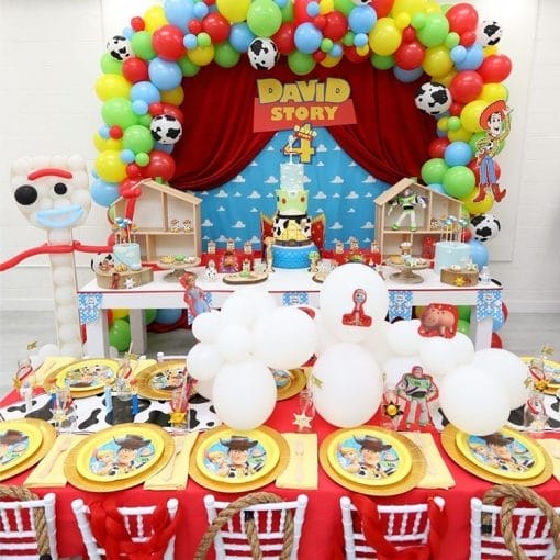 Bàn quà sinh nhật chủ đề Toy Story XV272