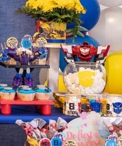 Kẹo mềm, bánh cupcake và socola trang trí bộ sản phẩm XV279