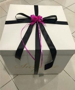 Hộp surprise màu trắng XV347