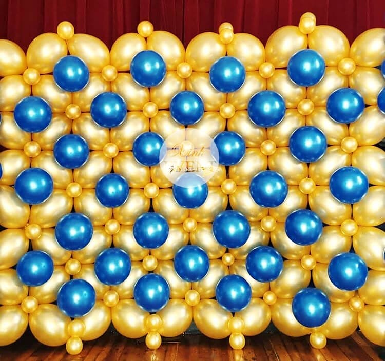 Backdrop sinh nhật tường bong bóng crom XV351