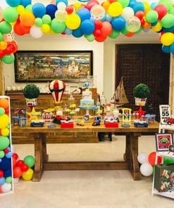 Trang trí bàn sinh nhật vương quốc đồ chơi XV360