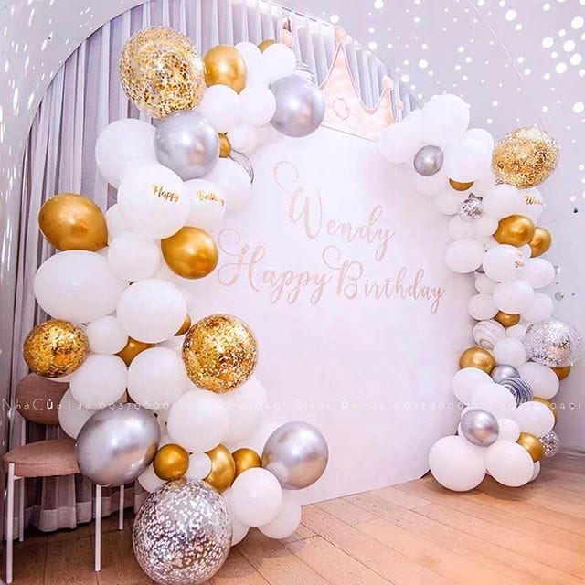 Backdrop sinh nhật trắng XV407