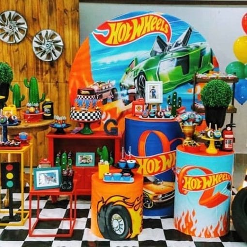 Trang trí bàn quà sinh nhật Hotwheel XV430