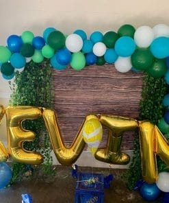 Bàn quà sinh nhật Kevin XV432