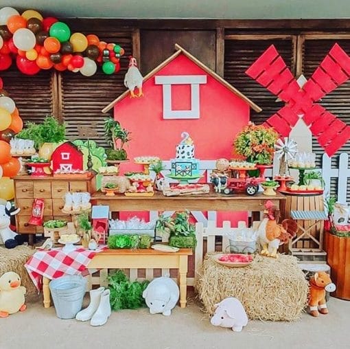 Trang trí sinh nhật trọn gói cối xoay gió XV491