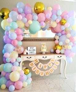 Bàn quà sinh nhật màu pastel đơn giản XV528