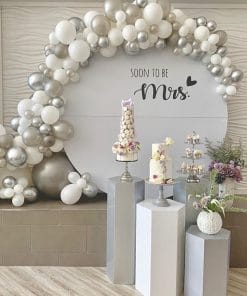 Bàn quà sinh nhật màu trắng cho vợ XV559