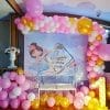 Backdrop sinh nhật trắng hồng 3D XV608