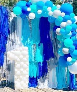 Backdrop sinh nhật tua rua xanh dương và trắng XV576