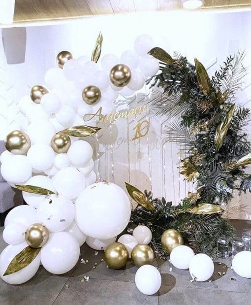 Tiểu cảnh sinh nhật trang trí bong bóng trang vàng đồng XV678