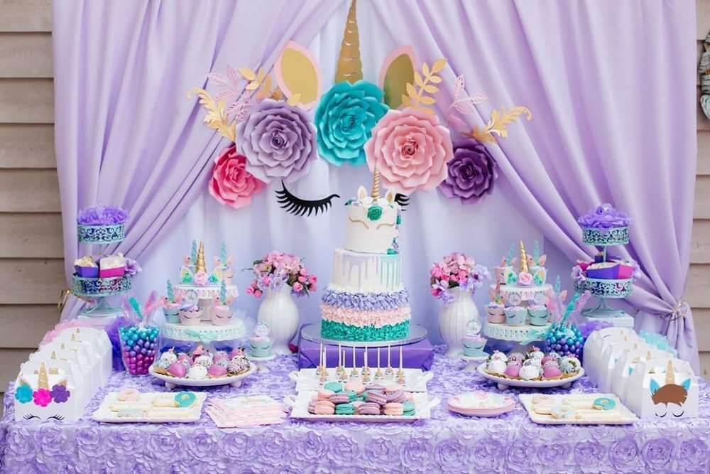 Trang trí sinh nhật Unicorn thật sang trọng và đáng yêu