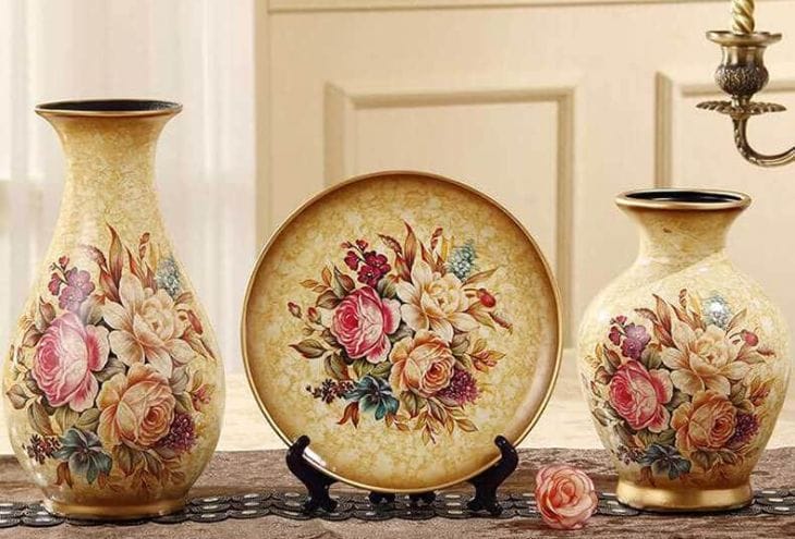 Bình gốm hoa văn cao cấp cho khách hàng lâu năm